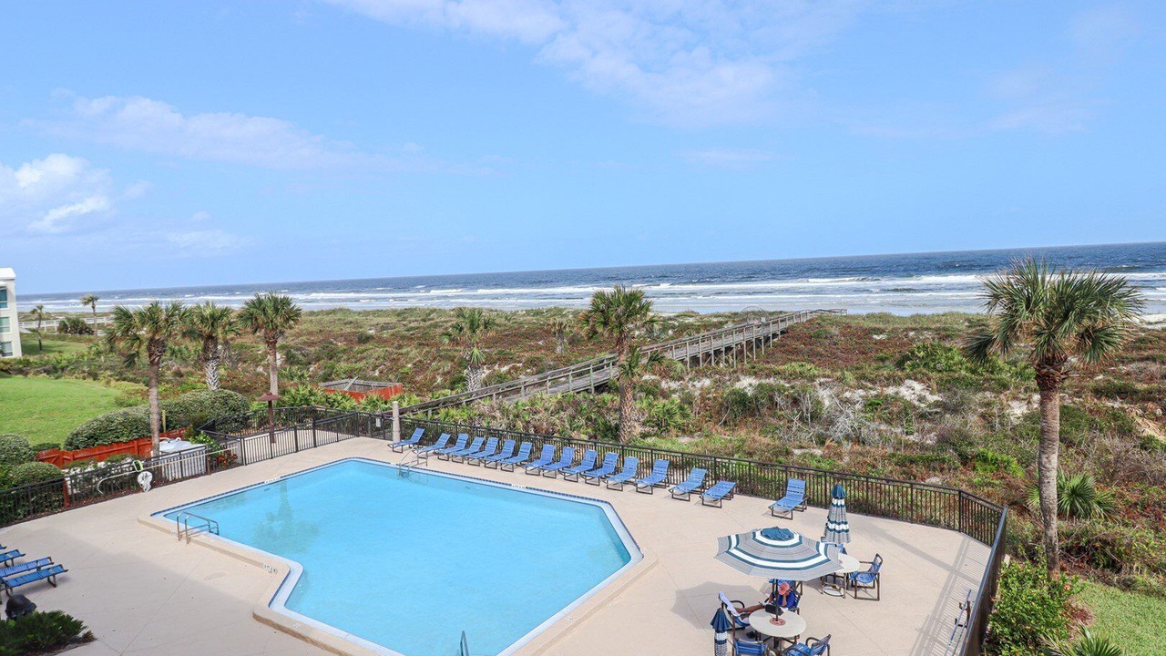 Photo of Patio Balcony in Butler Beach