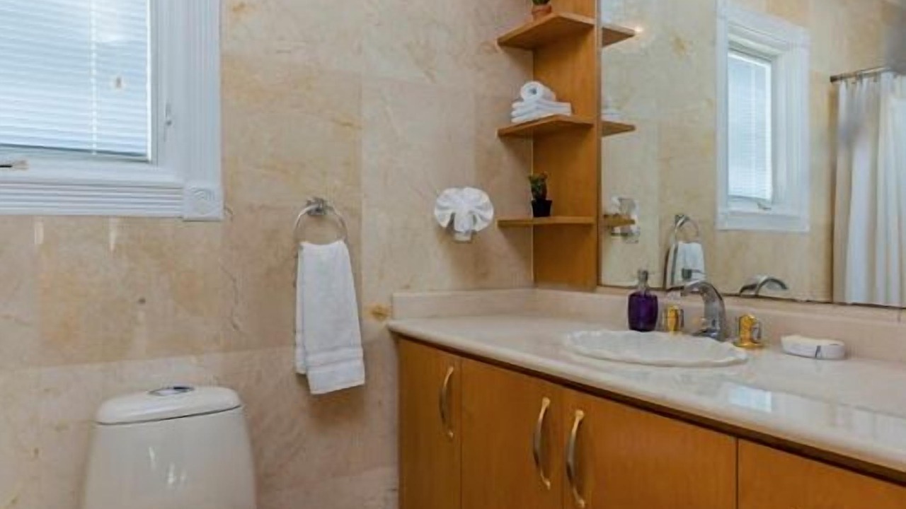 Photo of Bathroom in Malmok