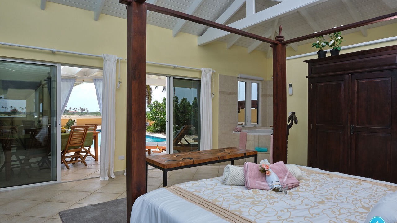 Photo of Bedroom in Esmeralda