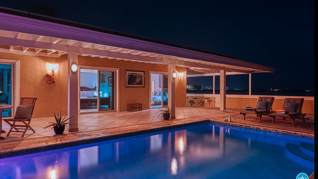 Photo of Outdoor in Esmeralda