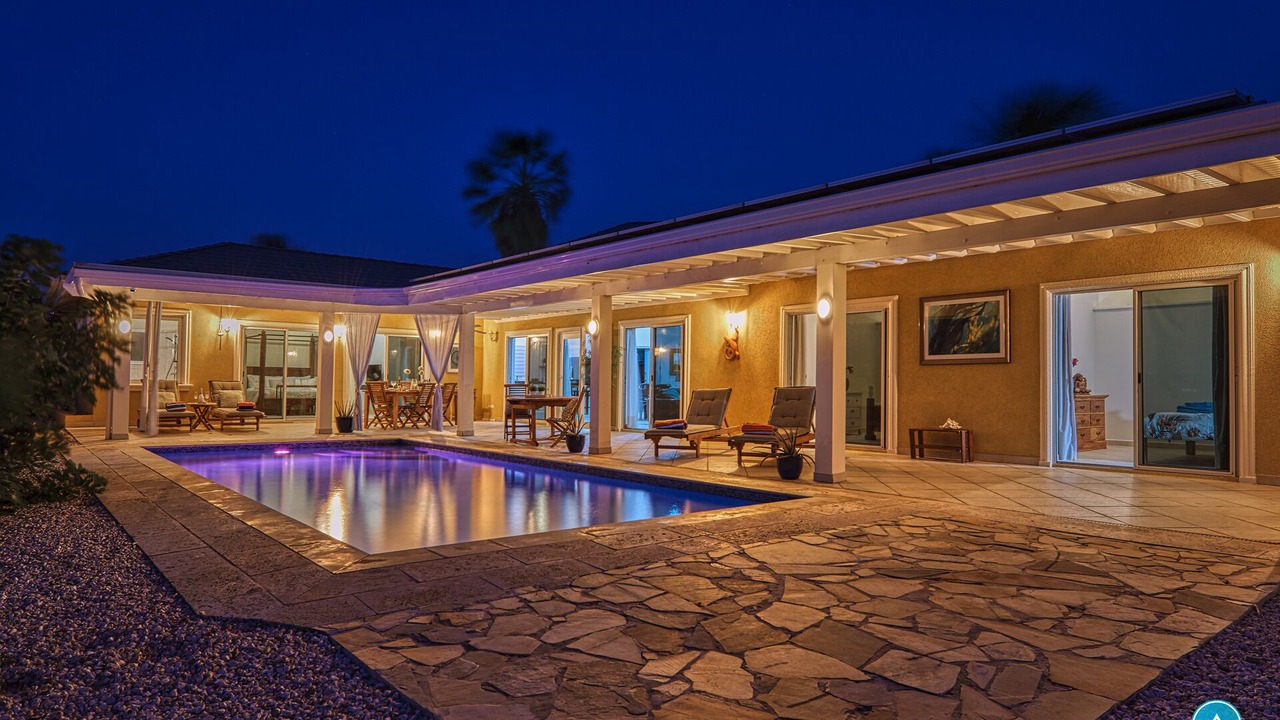 Photo of Outdoor in Esmeralda