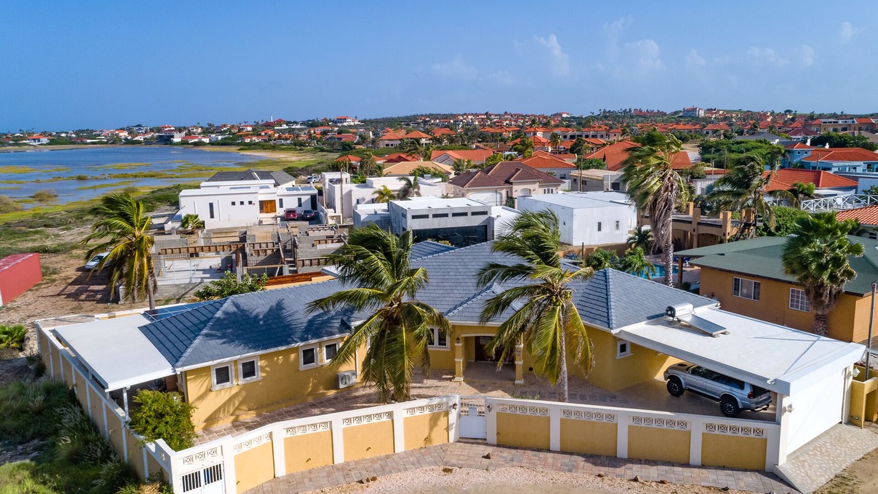 Photo of Outdoor in Esmeralda