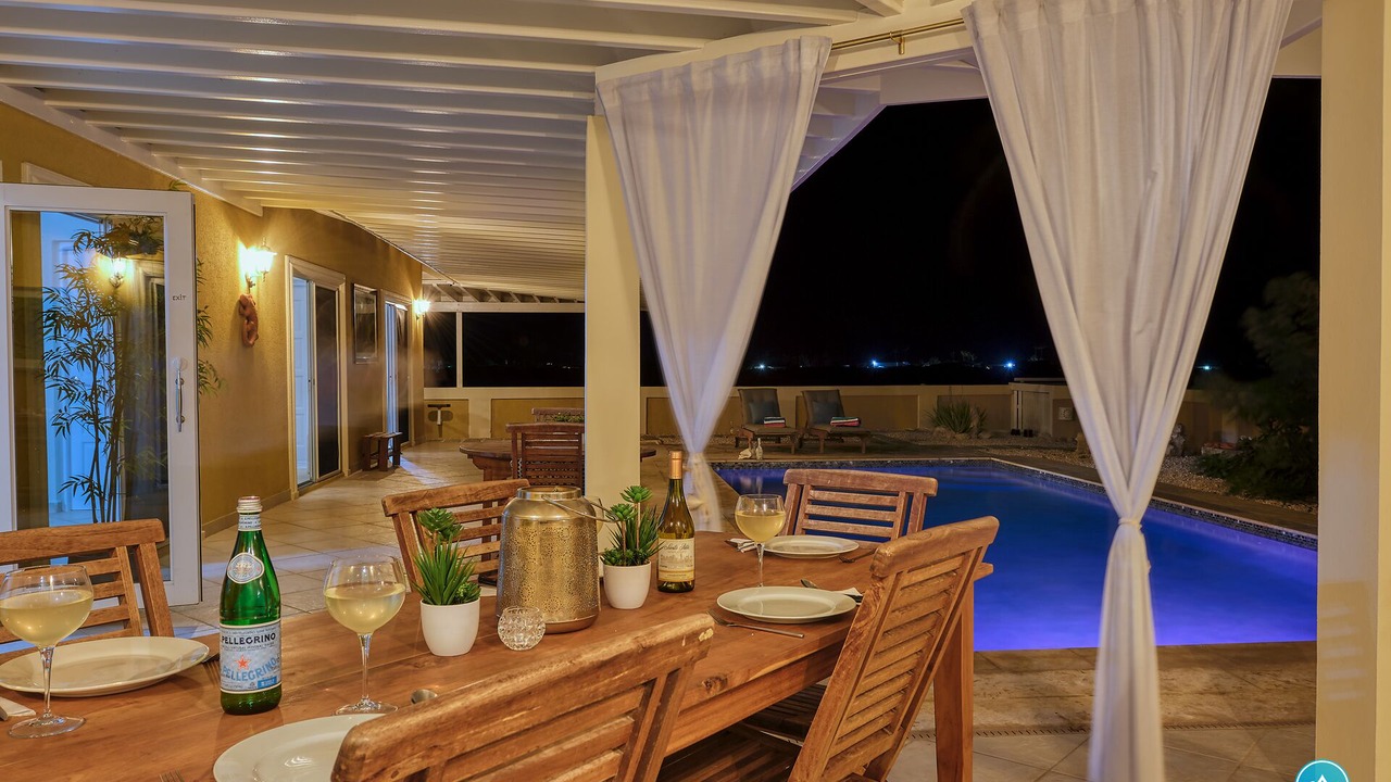 Photo of Outdoor in Esmeralda