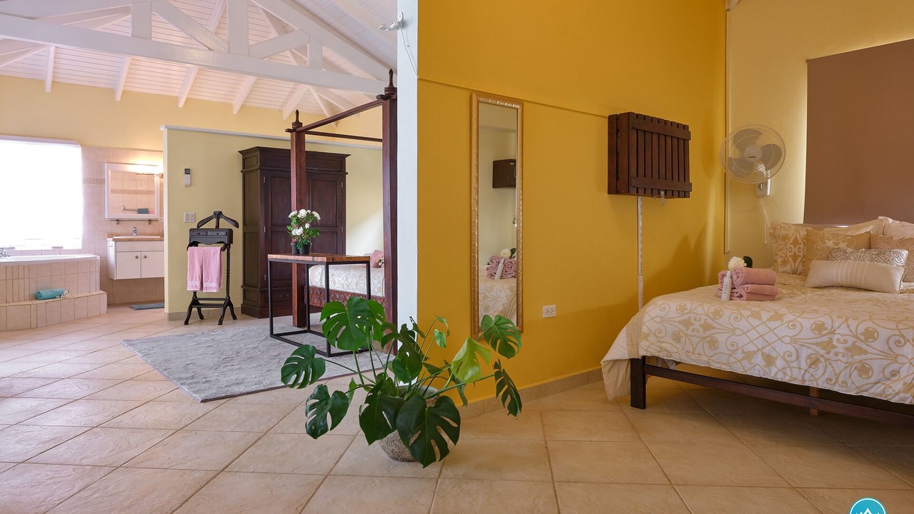 Photo of Bedroom in Esmeralda