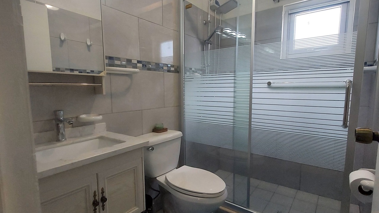 Photo of Bathroom in De Bruynewijk