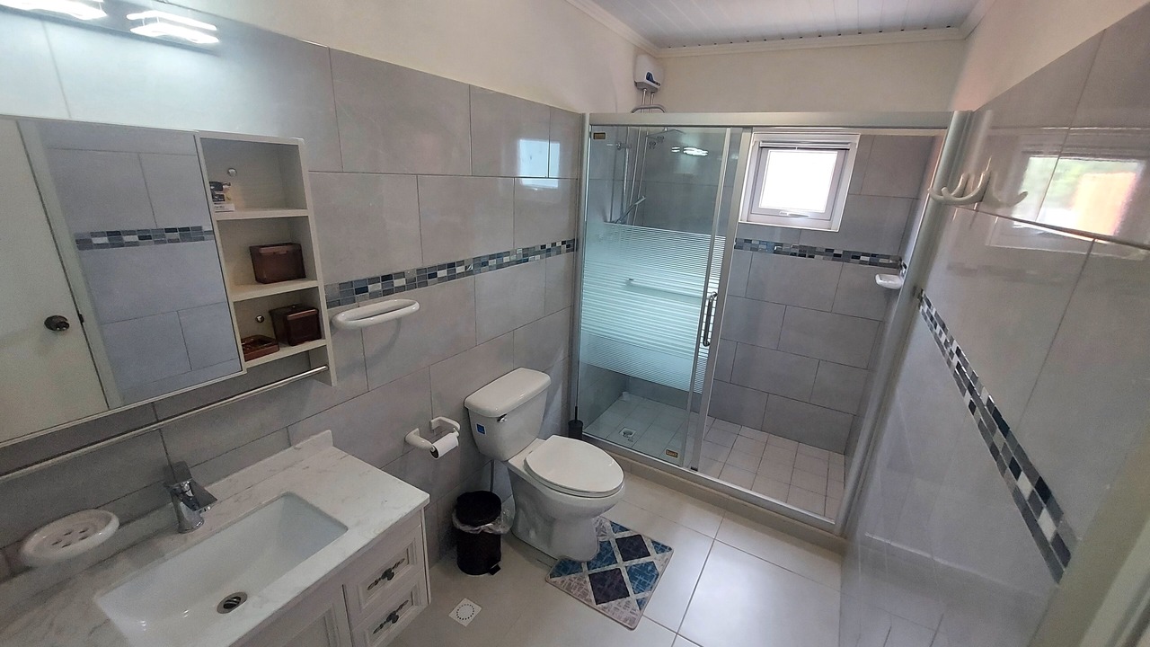 Photo of Bathroom in De Bruynewijk