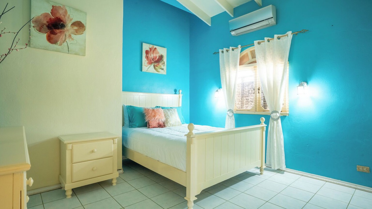 Photo of Bedroom in Boroncana