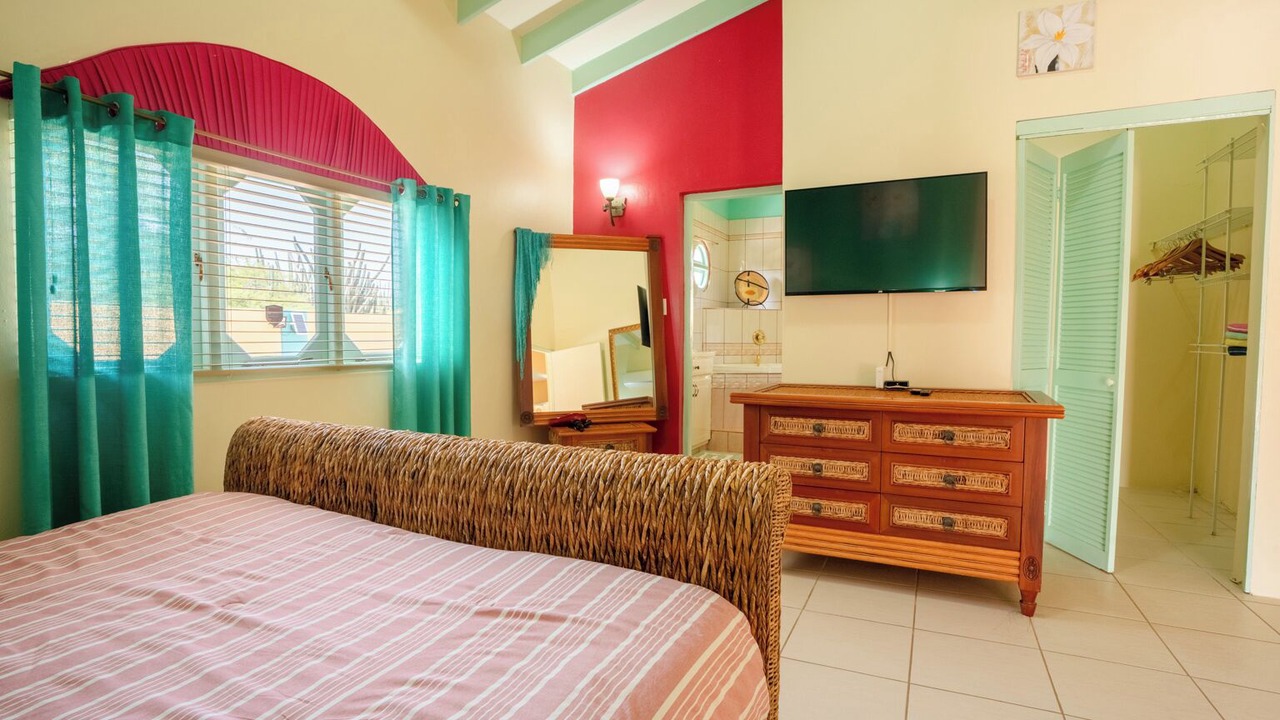 Photo of Bedroom in Boroncana