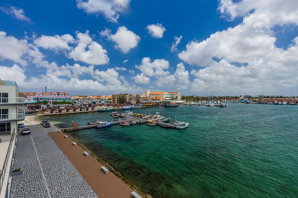 Photo of Others in Oranjestad