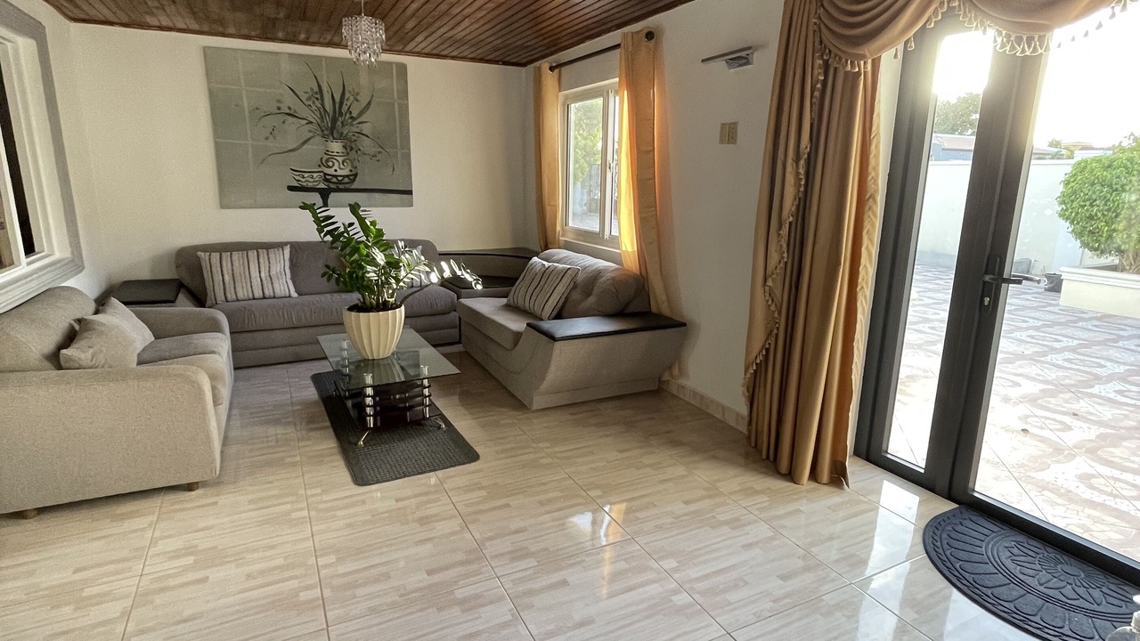 Photo of Livingroom in Oranjestad