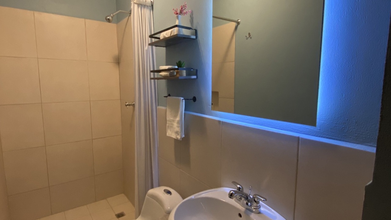 Photo of Bathroom in Alto Vista
