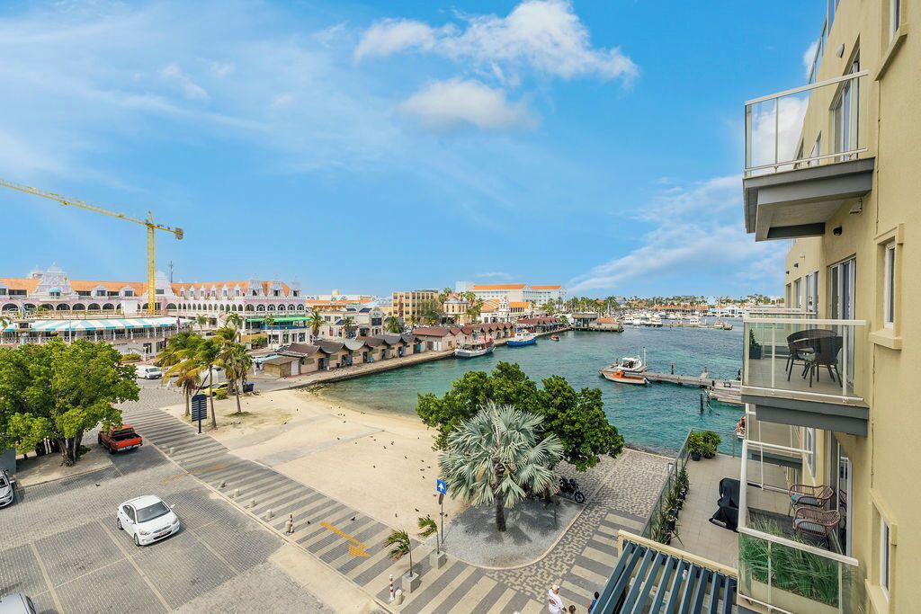 Photo of Others in Oranjestad