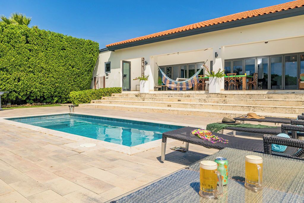 Photo of Outdoor in Esmeralda