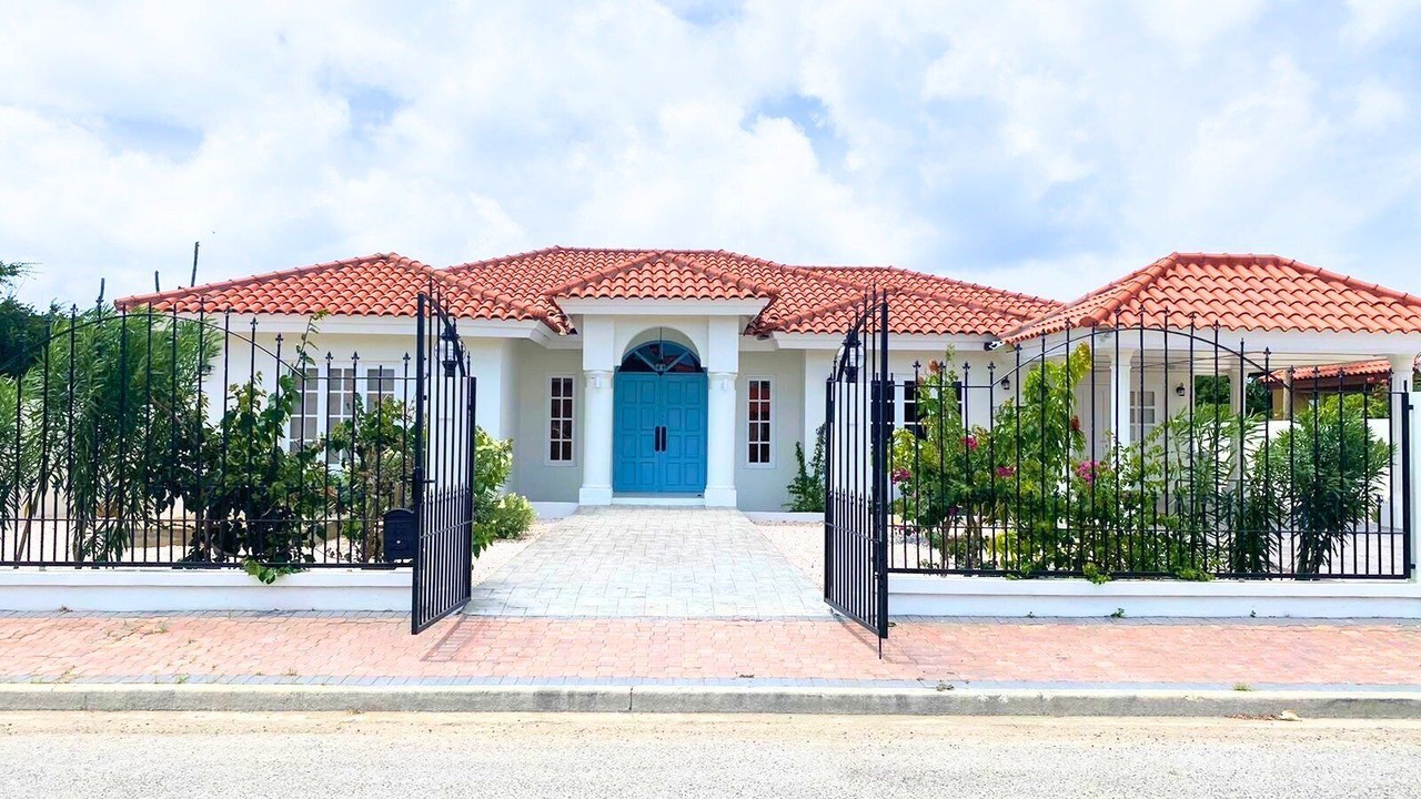 Photo of Outdoor in Oranjestad