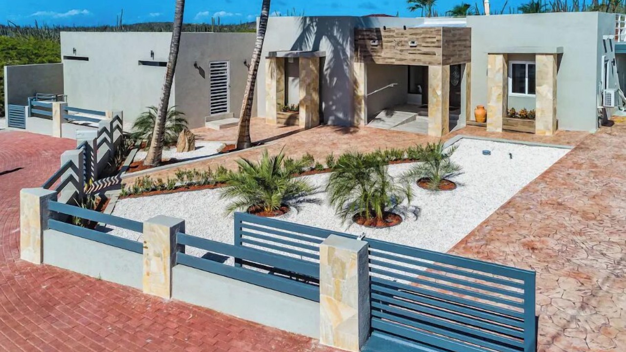 Photo of Patio Balcony in Opal