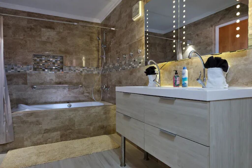 Photo of Bathroom in Opal