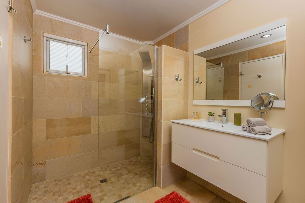 Photo of Bathroom in Paradera