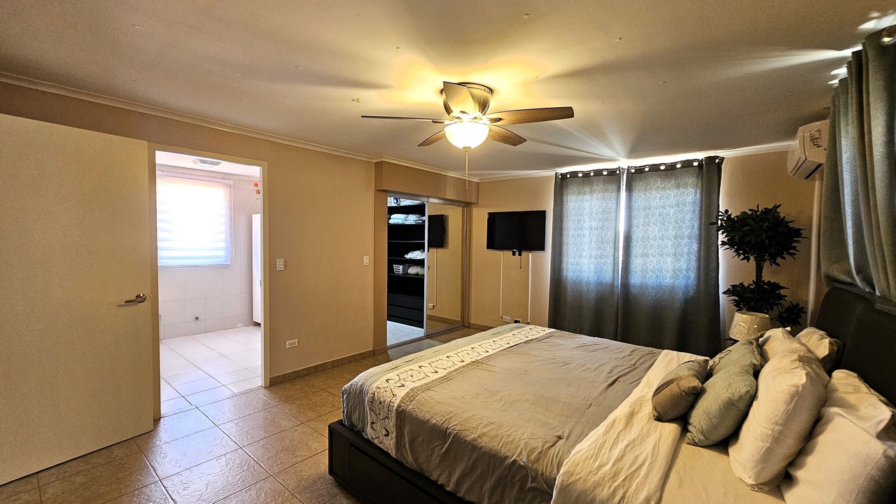 Photo of Bedroom in Boroncana