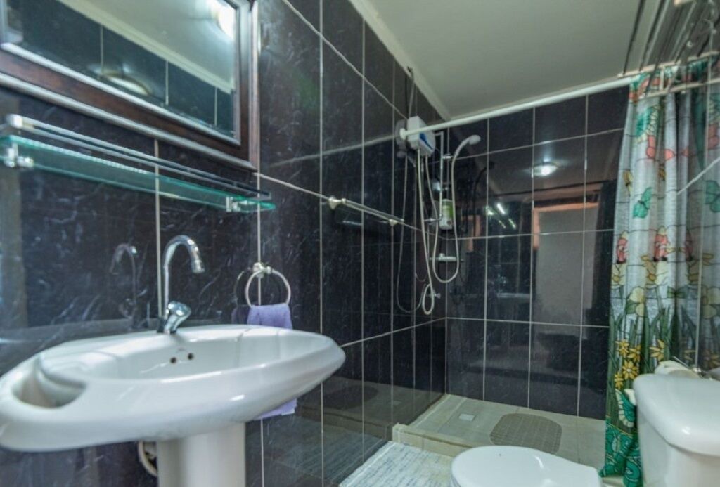 Photo of Bathroom in Boroncana