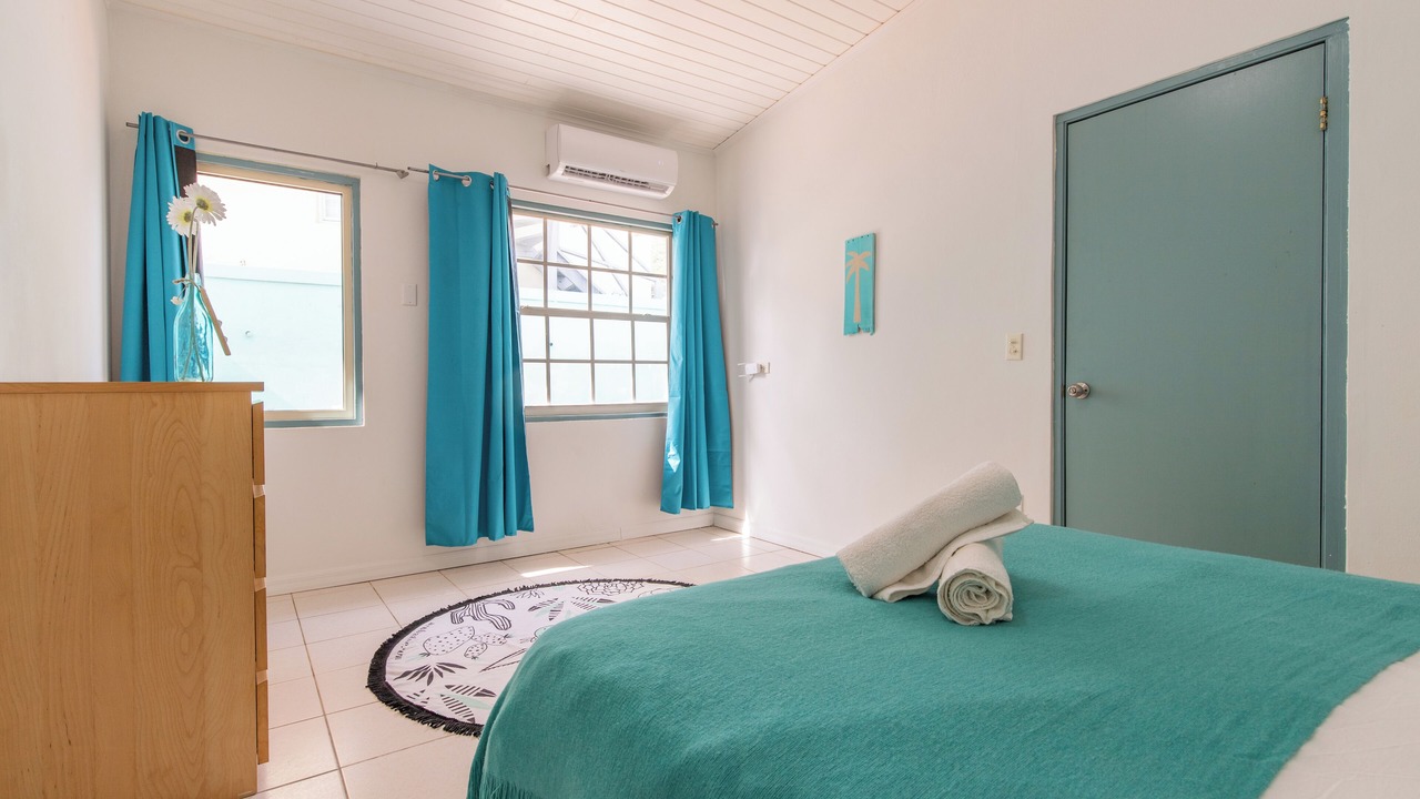 Photo of Bedroom in Opal