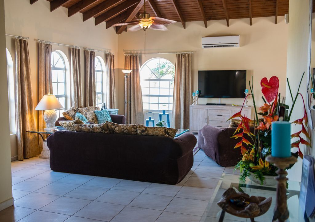 Photo of Livingroom in Opal