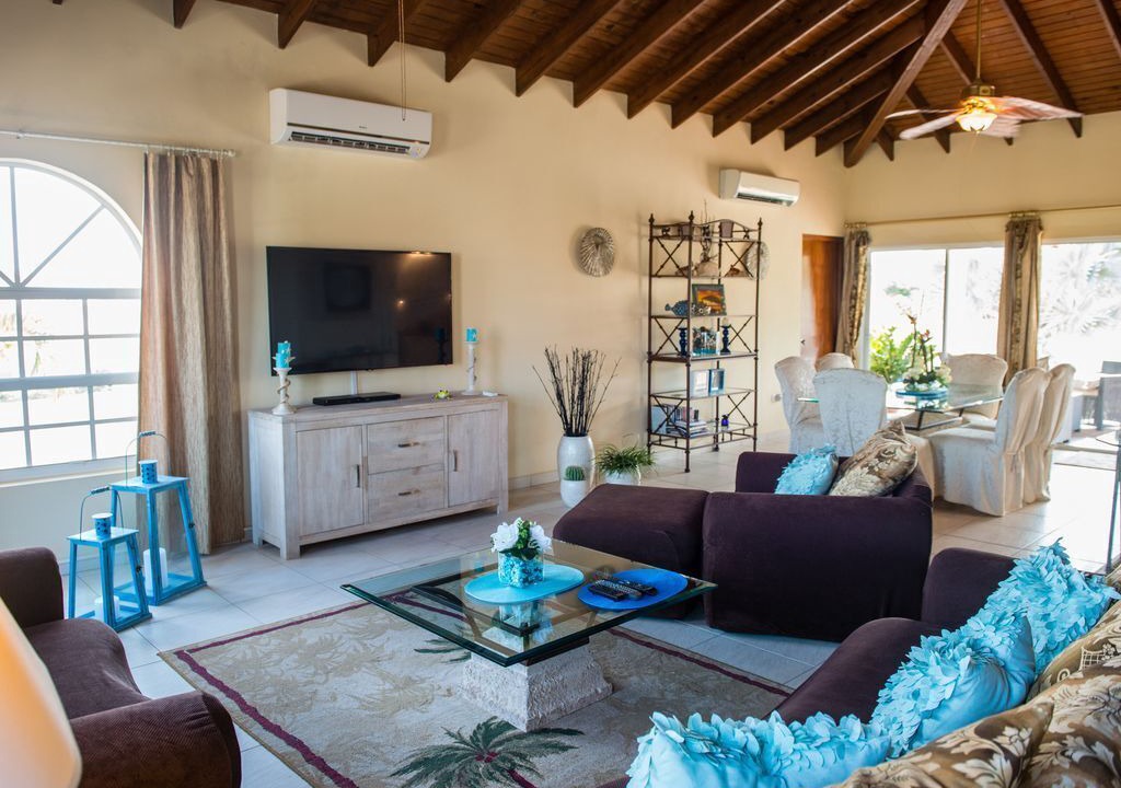 Photo of Livingroom in Opal