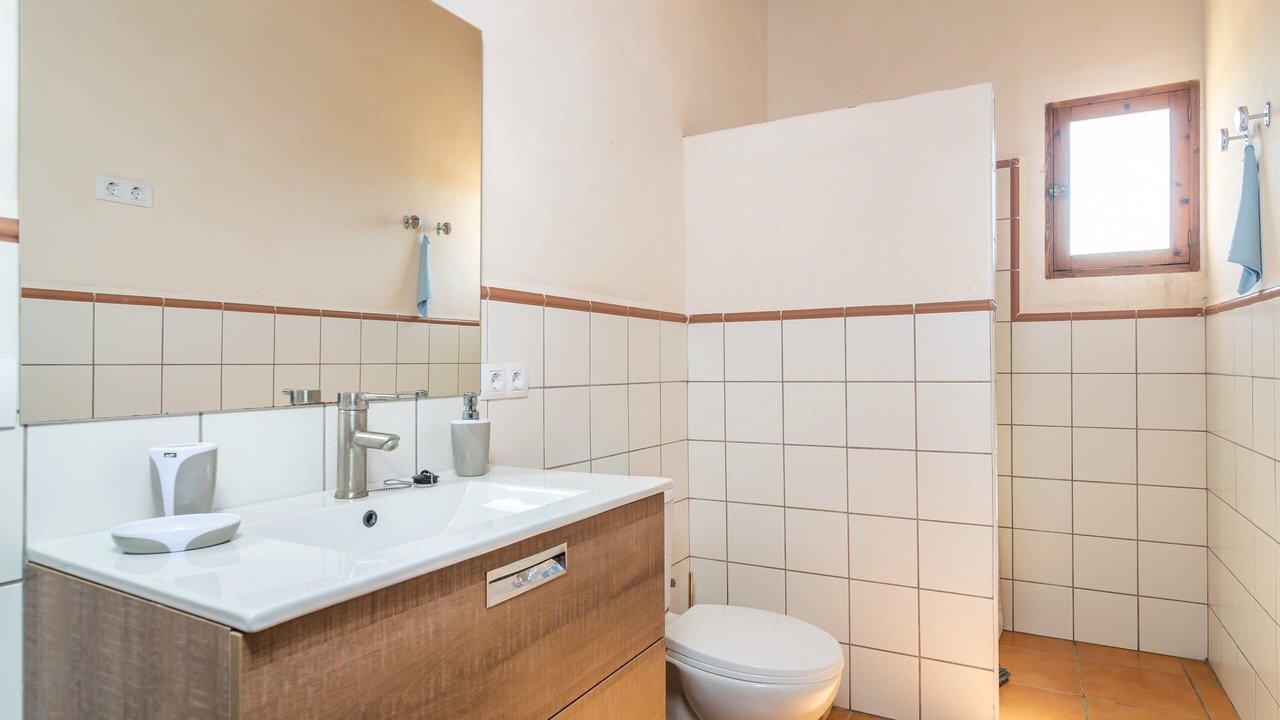 Photo of Bathroom in Campos