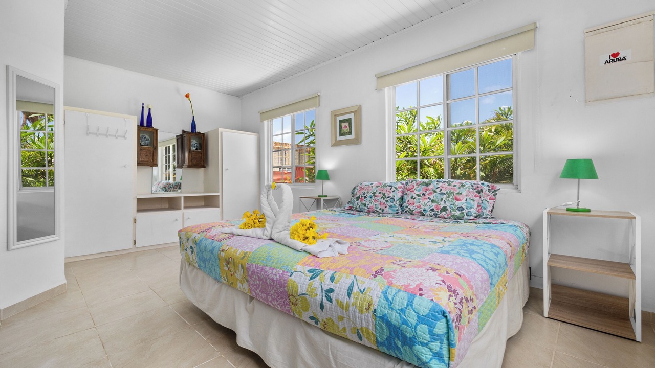 Photo of Bedroom in Eagle Beach