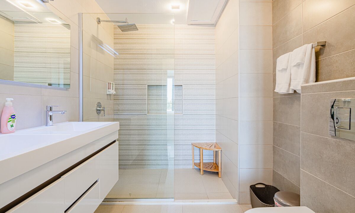 Photo of Bathroom in Malmok