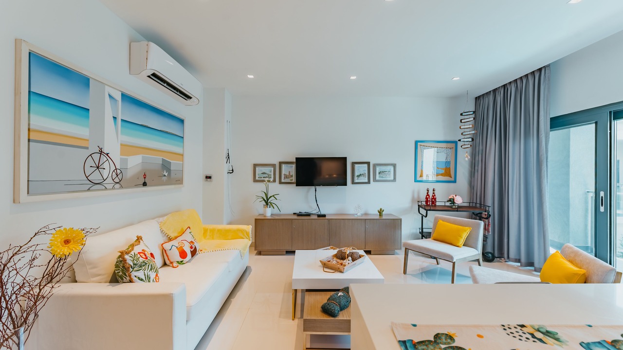 Photo of Livingroom in Opal