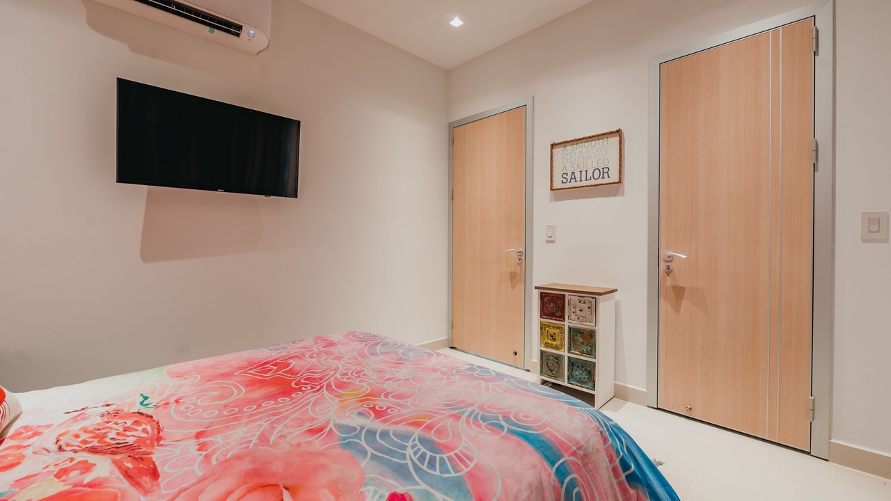 Photo of Bedroom in Opal