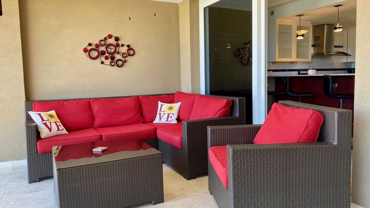 Photo of Livingroom in Eagle Beach
