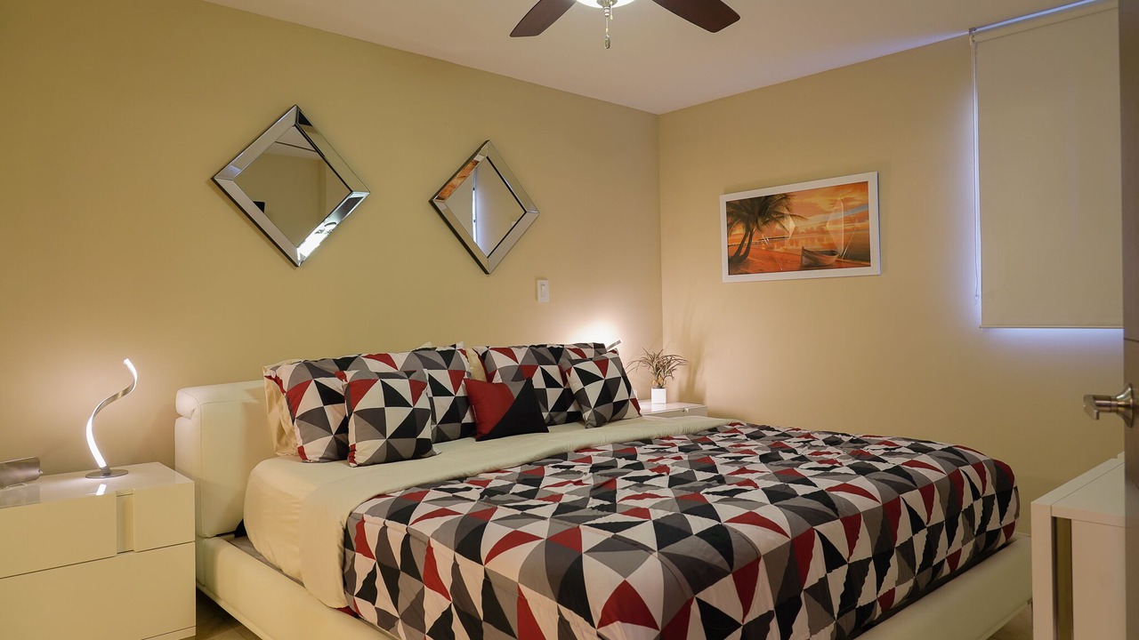 Photo of Bedroom in Eagle Beach