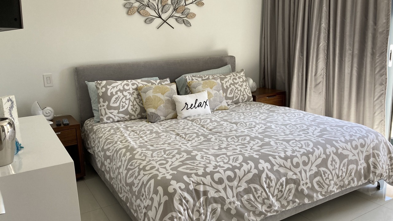 Photo of Bedroom in Opal
