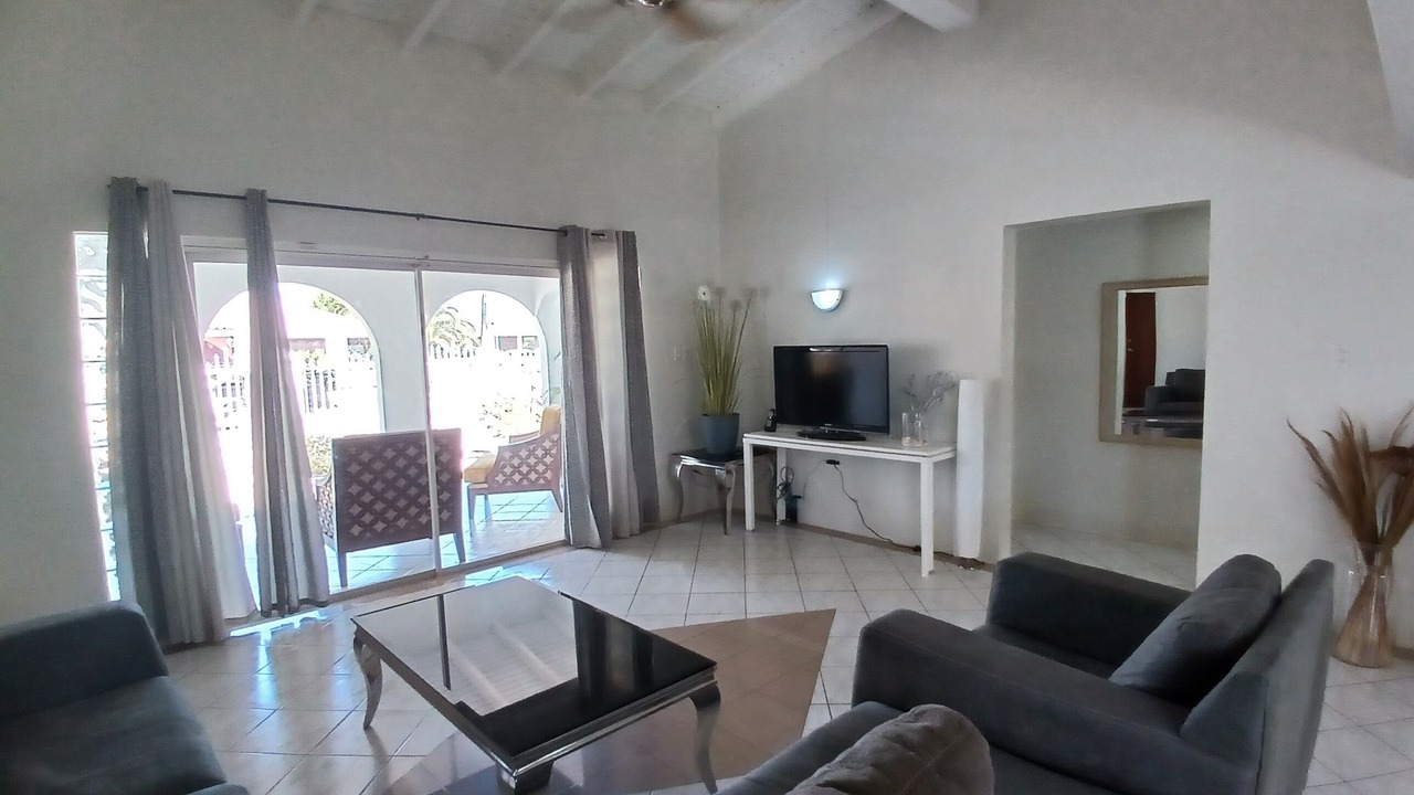 Photo of Livingroom in Palm Beach