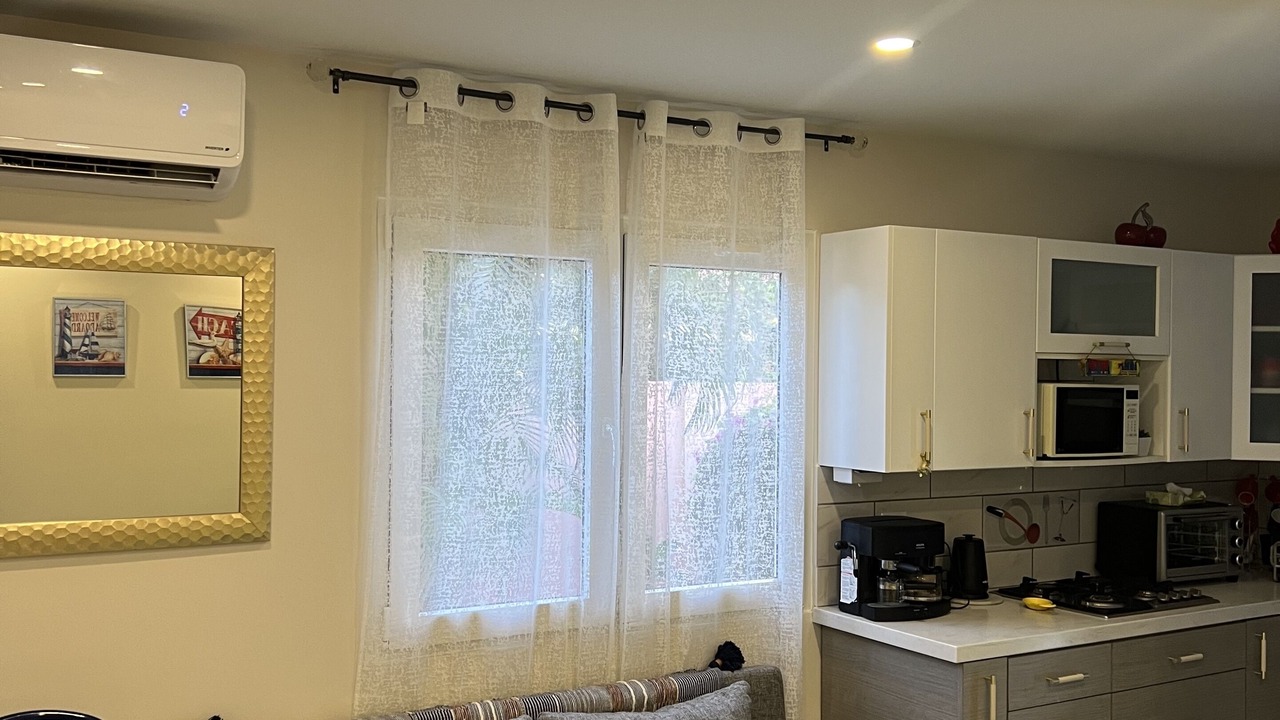 Photo of Livingroom in Esmeralda