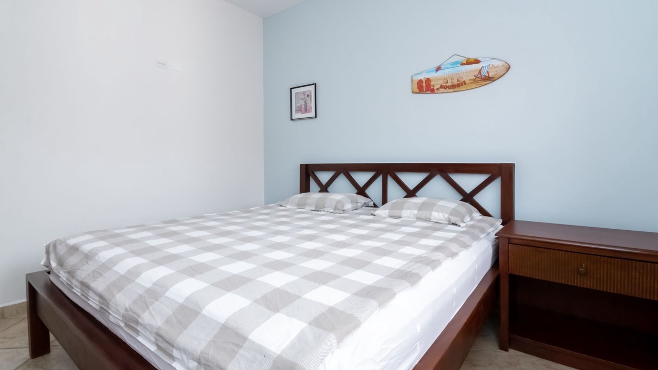 Photo of Bedroom in Opal