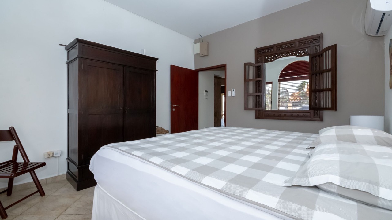 Photo of Bedroom in Opal