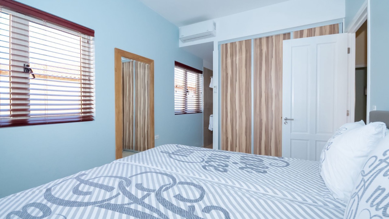 Photo of Bedroom in Opal