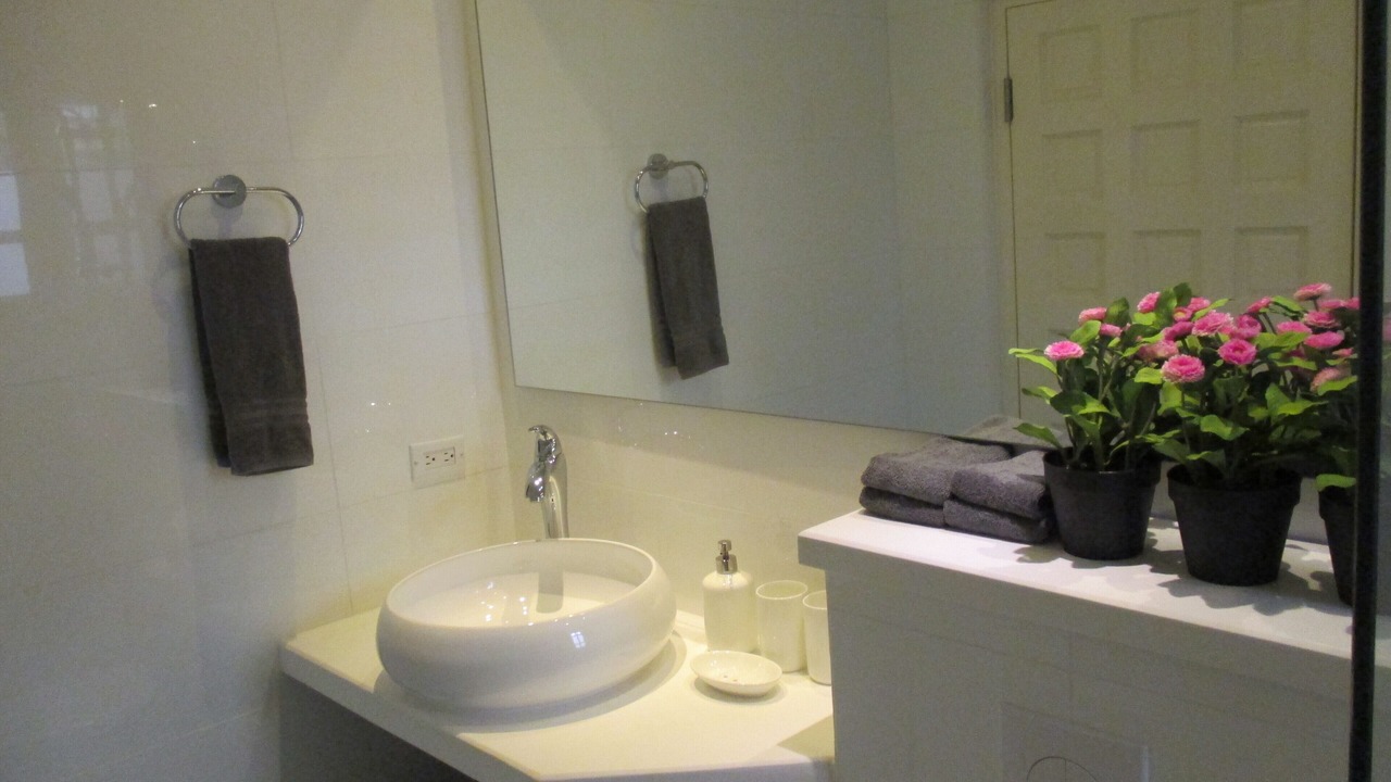 Photo of Bathroom in Oranjestad