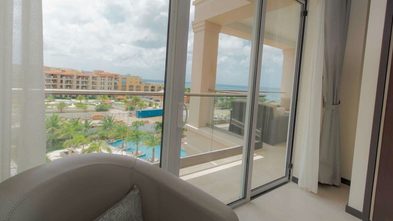 Photo of Others in Oranjestad-West