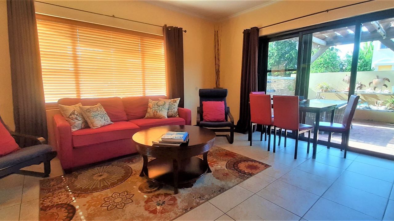 Photo of Livingroom in Gold Coast