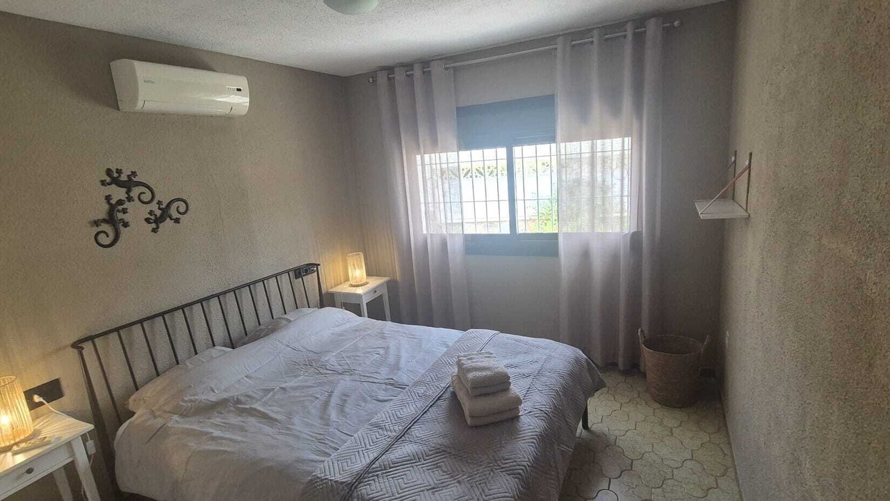 Photo of Bedroom in Coveta Fuma
