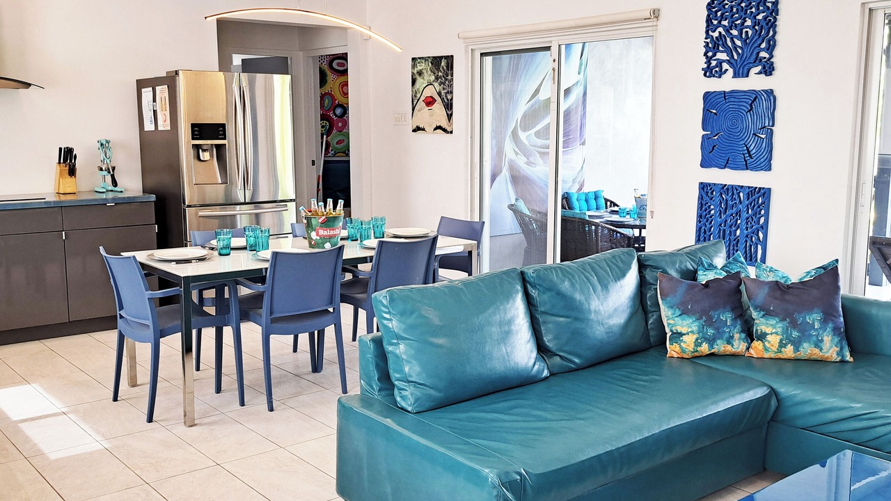 Photo of Livingroom in Bushiri