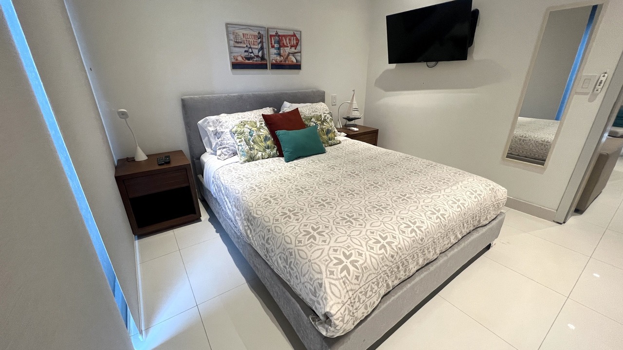 Photo of Bedroom in Opal