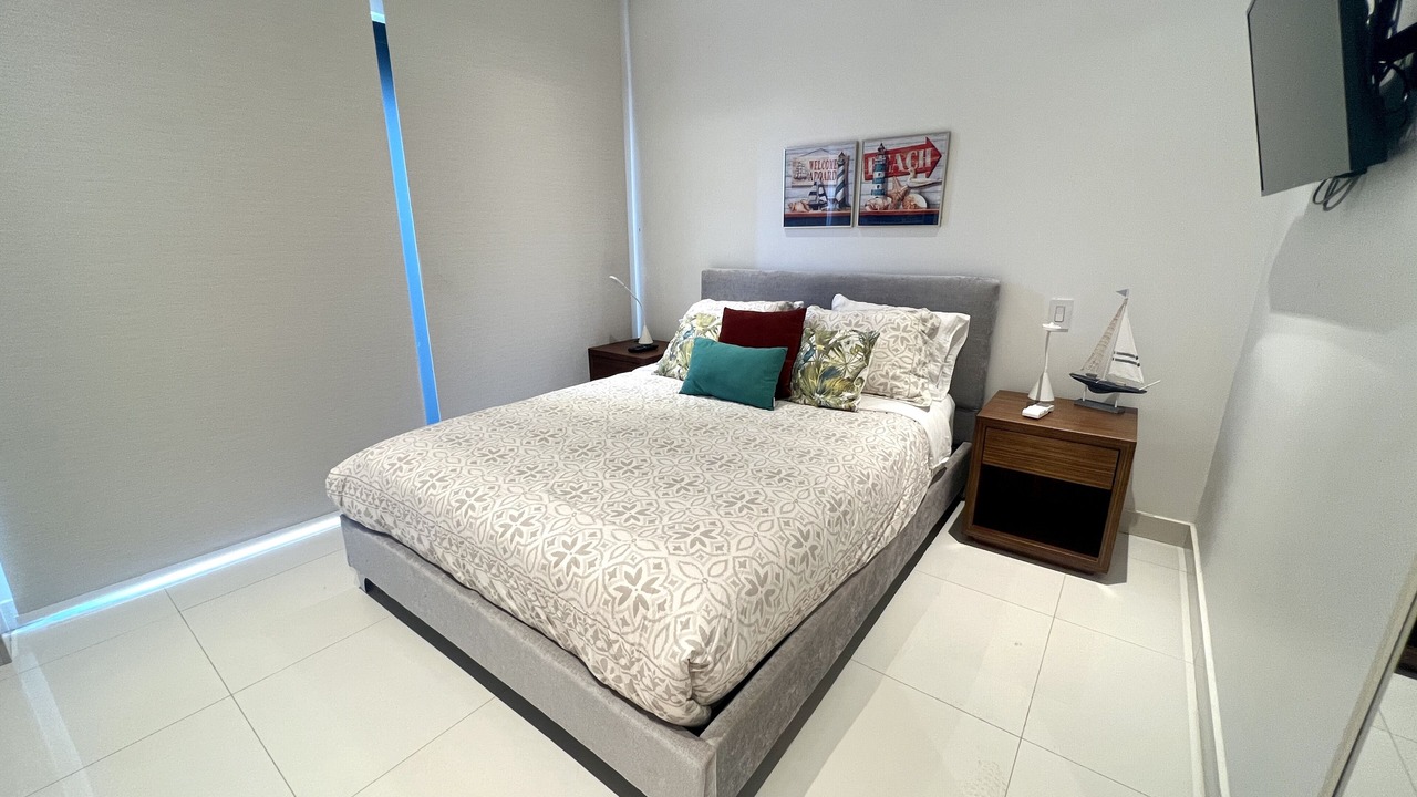 Photo of Bedroom in Opal
