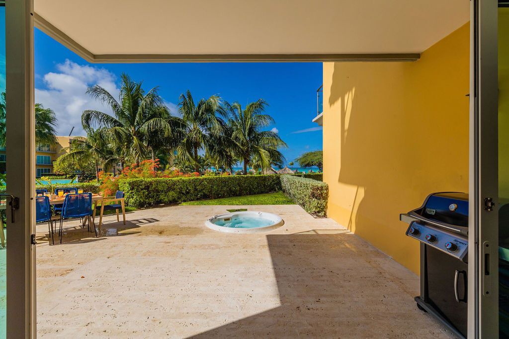 Photo of Others in Oranjestad-West