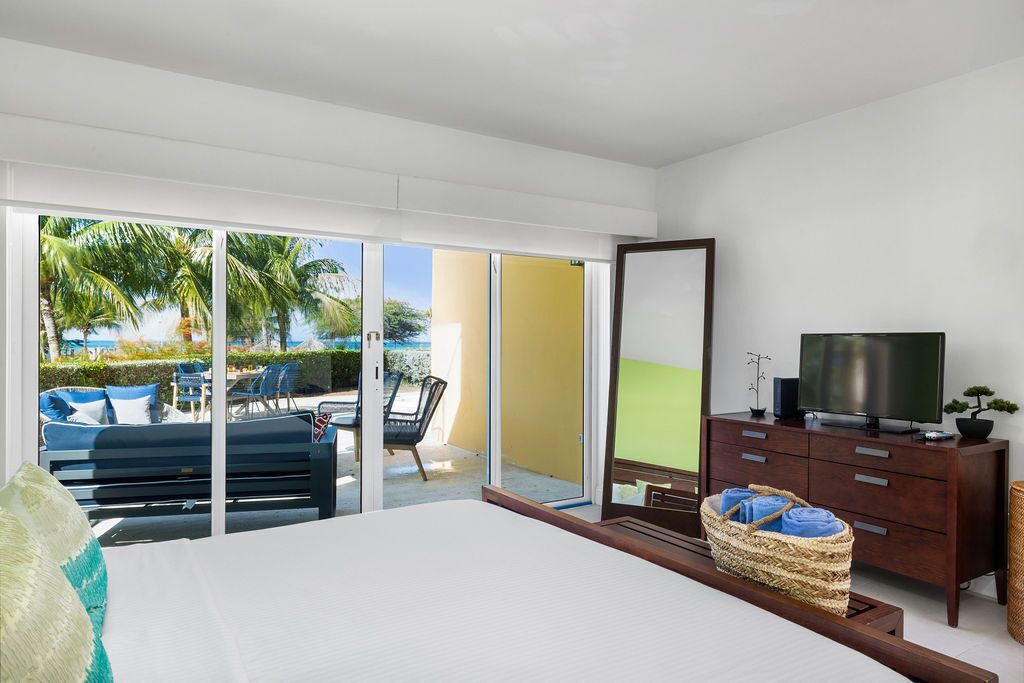 Photo of Others in Oranjestad-West