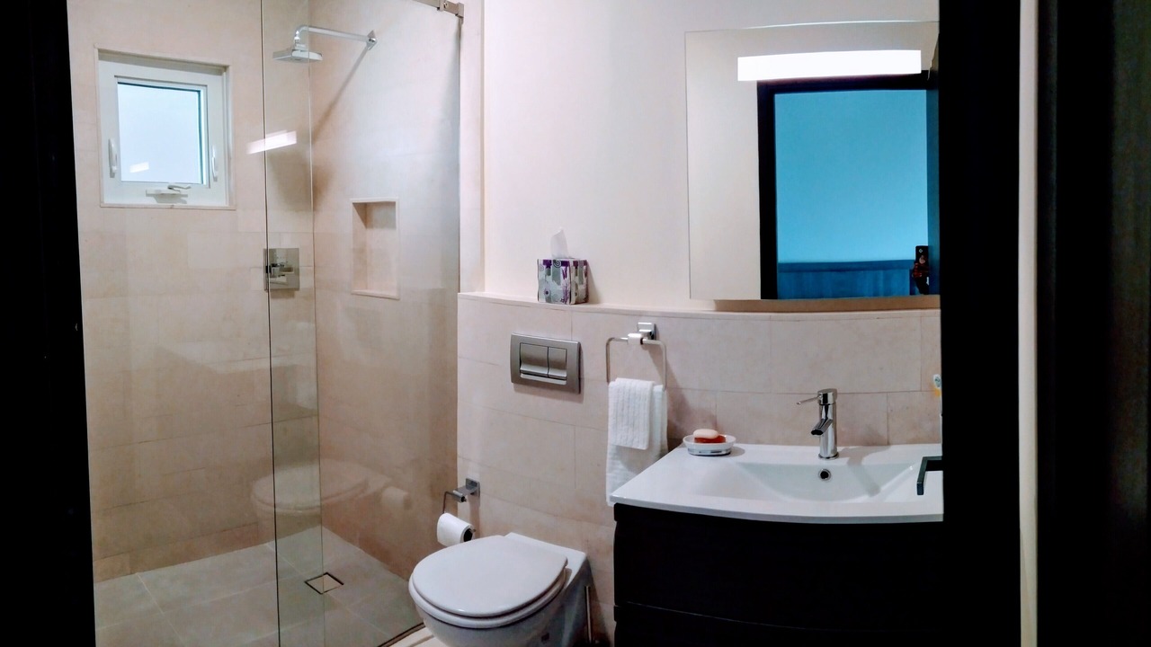 Photo of Bathroom in Oranjestad-West