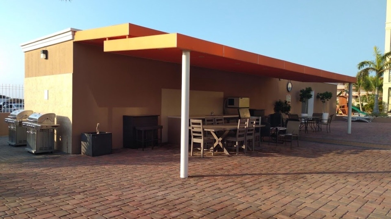 Photo of Others in Oranjestad-West
